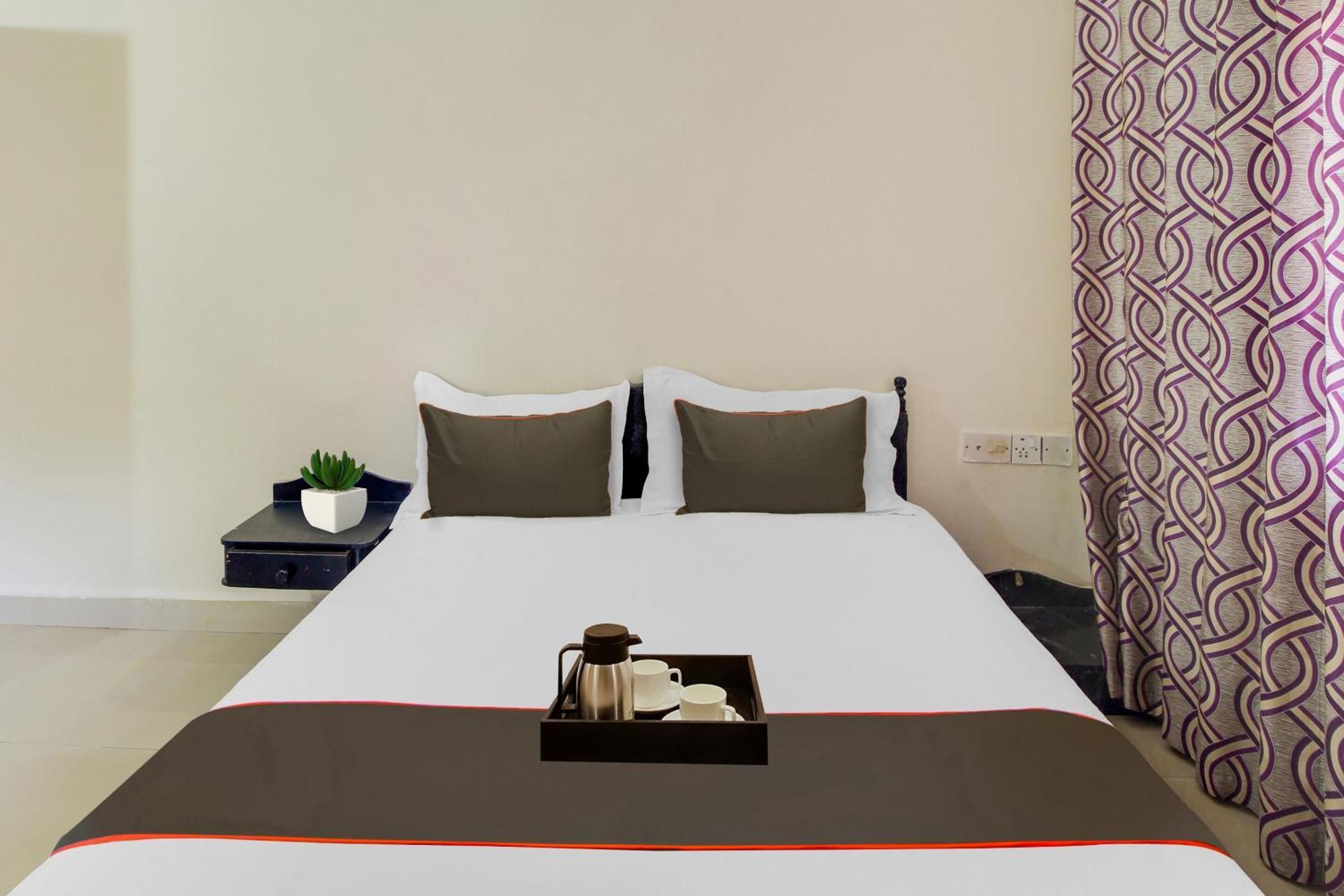 Capital O Royale Palms Hotel Benaulim Exterior photo